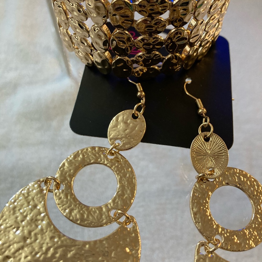 Gold hammered looked New